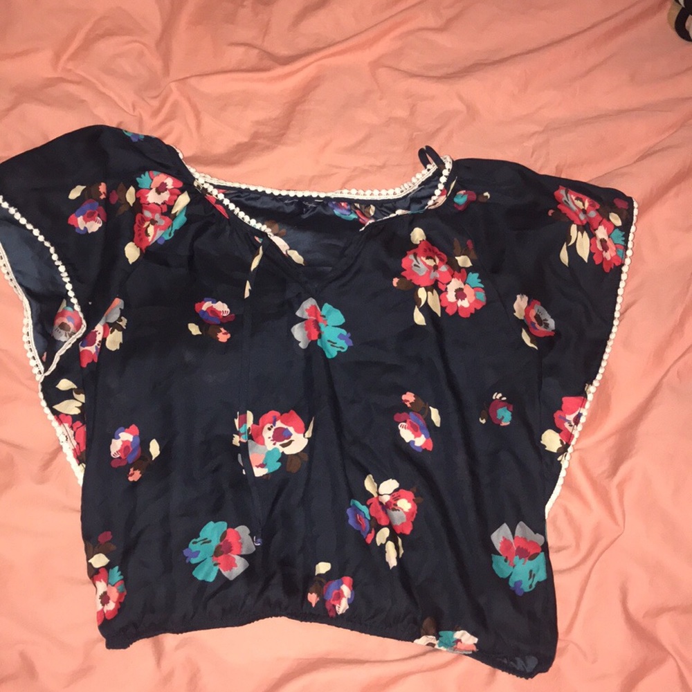 American eagle top